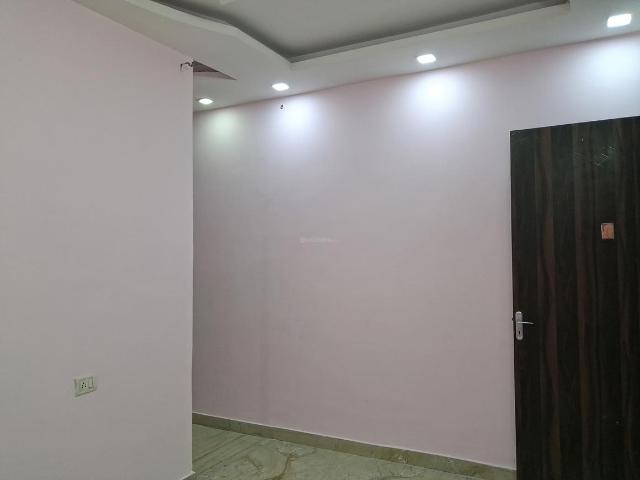 2 BHK Independent Builder Floor in Mansarover Garden for resale New Delhi. The reference number is 19948555