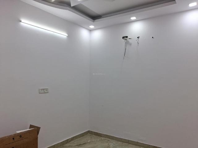 2 BHK Independent Builder Floor in Mansarover Garden for resale New Delhi. The reference number is 19948582