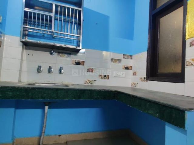 2 BHK Independent Builder Floor in Mayur Vihar Phase 1 for rent New Delhi. The reference number is 19227412