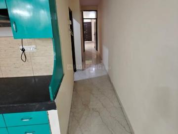Mayur Vihar, New Delhi, Delhi - Equipped kitchen