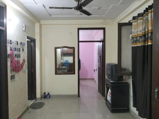 2 BHK Independent Builder Floor in Mayur Vihar Phase 1 for rent New Delhi. The reference number is 20075194