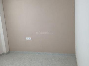2 BHK Independent Builder Floor in Mayur Vihar Phase 1 for rent New Delhi. The reference number is 20440344