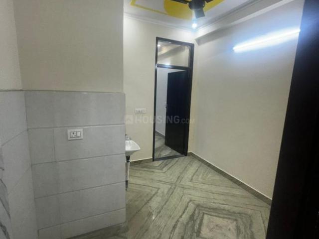 2 BHK Independent Builder Floor in Mayur Vihar Phase 1 for rent New Delhi. The reference number is 20569304