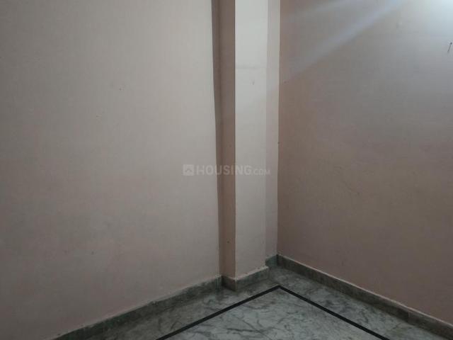 2 BHK Independent Builder Floor in Mayur Vihar Phase 1 for rent New Delhi. The reference number is 20590220