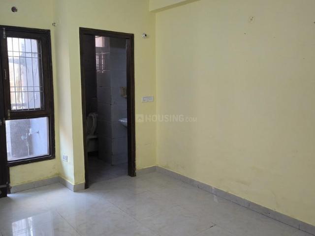 2 BHK Independent Builder Floor in Mayur Vihar Phase 1 for rent New Delhi. The reference number is 20638410