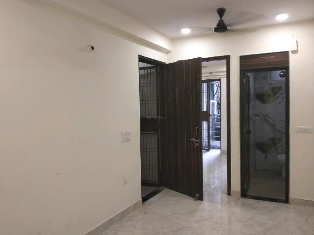 2 BHK Independent Builder Floor in Mayur Vihar Phase 1 for rent New Delhi. The reference number is 20897565