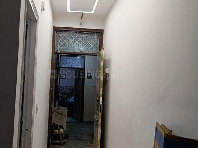2 BHK Independent Builder Floor in Mayur Vihar Phase 1 for rent New Delhi. The reference number is 20969634