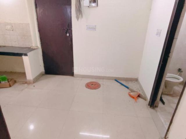 2 BHK Independent Builder Floor in Mayur Vihar Phase 1 for rent New Delhi. The reference number is 21047675