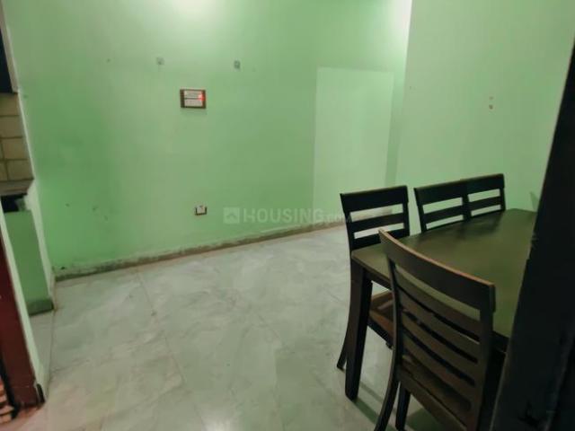 2 BHK Independent Builder Floor in Mayur Vihar Phase 1 for rent New Delhi. The reference number is 21195260