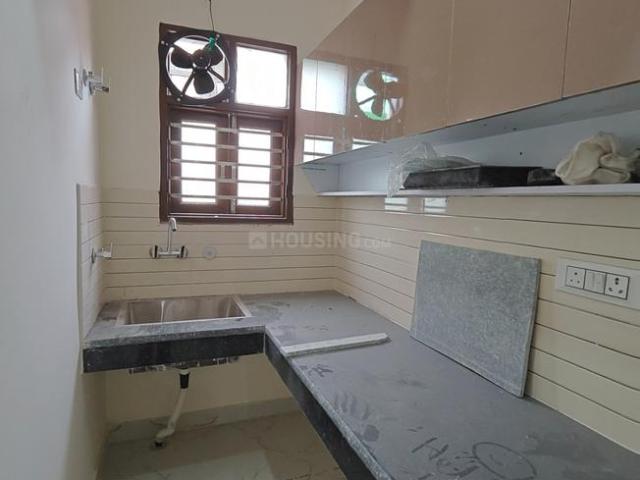 2 BHK Independent Builder Floor in Mayur Vihar Phase 1 for rent New Delhi. The reference number is 21290922