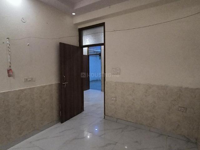 2 BHK Independent Builder Floor in Mayur Vihar Phase 1 for rent New Delhi. The reference number is 21363842