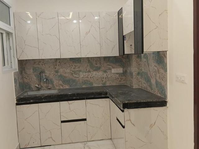 2 BHK Independent Builder Floor in Mayur Vihar Phase 1 for resale New Delhi. The reference number is 17263321