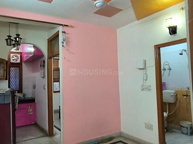 2 BHK Independent Builder Floor in Mayur Vihar Phase 1 for resale New Delhi. The reference number is 19550778
