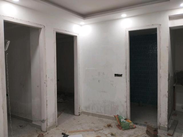 2 BHK Independent Builder Floor in Mayur Vihar Phase 1 for resale New Delhi. The reference number is 19699910