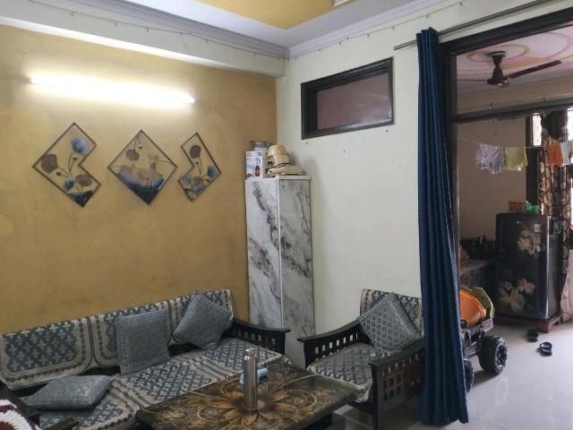 2 BHK Independent Builder Floor in Mayur Vihar Phase 1 for resale New Delhi. The reference number is 20607169