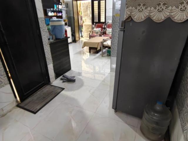 2 BHK Independent Builder Floor in Mayur Vihar Phase 1 for resale New Delhi. The reference number is 20997246