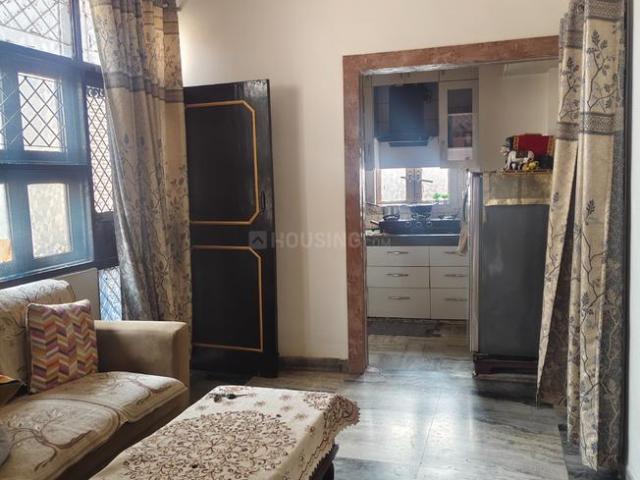 2 BHK Independent Builder Floor in Mayur Vihar Phase 1 for resale New Delhi. The reference number is 21068346