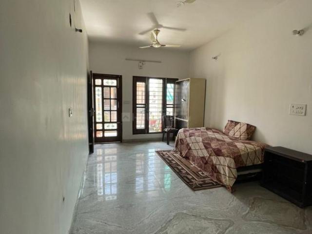 2 BHK Independent Builder Floor in Model Town for rent Bathinda. The reference number is 17721624