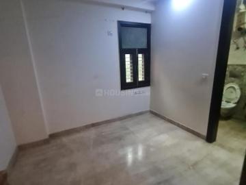 2 BHK Independent Builder Floor in Model Town for rent New Delhi. The reference number is 20431198