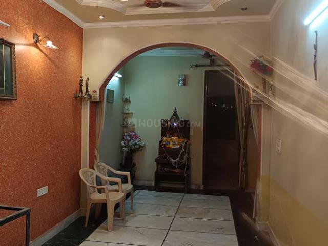2 BHK Independent Builder Floor in Model Town for resale New Delhi. The reference number is 21082906