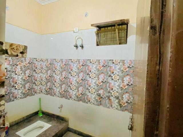 2 BHK Independent Builder Floor in Najafgarh for rent New Delhi. The reference number is 11473094