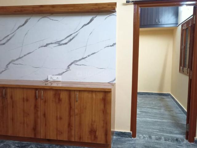 2 BHK Independent Builder Floor in Nallagandla for rent Hyderabad. The reference number is 14438465