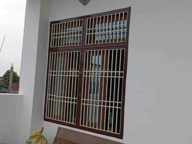 2 BHK Independent Builder Floor in Narayanpur for rent Varanasi. The reference number is 18843098