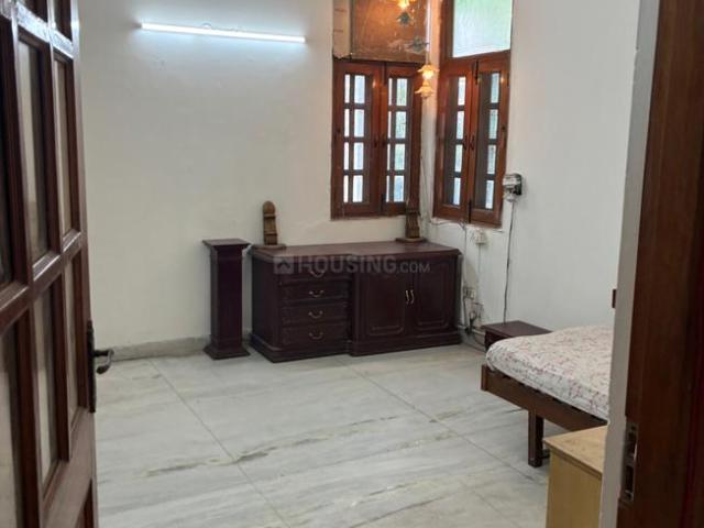 2 BHK Independent Builder Floor in Naraina for rent New Delhi. The reference number is 20495757