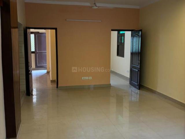 2 BHK Independent Builder Floor in Naraina for rent New Delhi. The reference number is 20700724