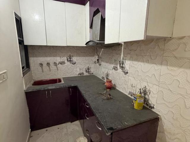 2 BHK Independent Builder Floor in Nawada for rent New Delhi. The reference number is 19929367