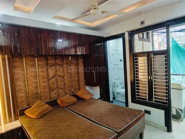 2 BHK Independent Builder Floor in Nawada for rent New Delhi. The reference number is 20738177