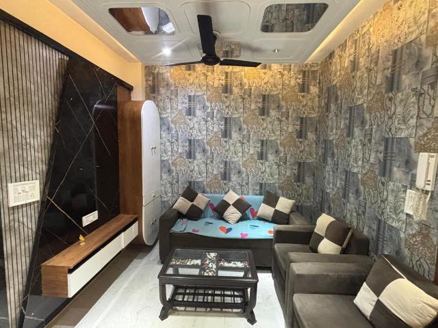 2 BHK Independent Builder Floor in Nawada for rent New Delhi. The reference number is 20985455