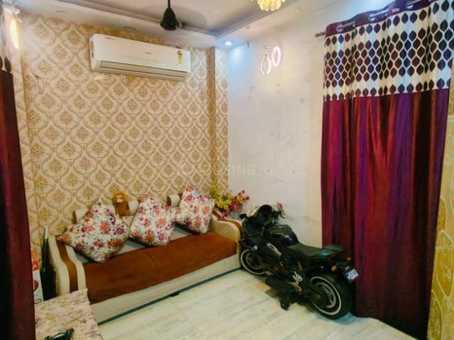 2 BHK Independent Builder Floor in Nawada for rent New Delhi. The reference number is 21100944