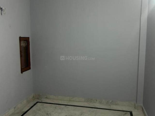 2 BHK Independent Builder Floor in Nawada for resale New Delhi. The reference number is 19936948
