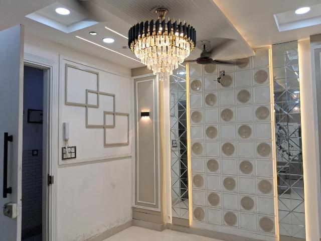 2 BHK Independent Builder Floor in Dwarka Mor for resale New Delhi. The reference number is 20410654