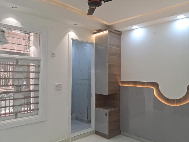 2 BHK Independent Builder Floor in Nawada for resale New Delhi. The reference number is 21208828
