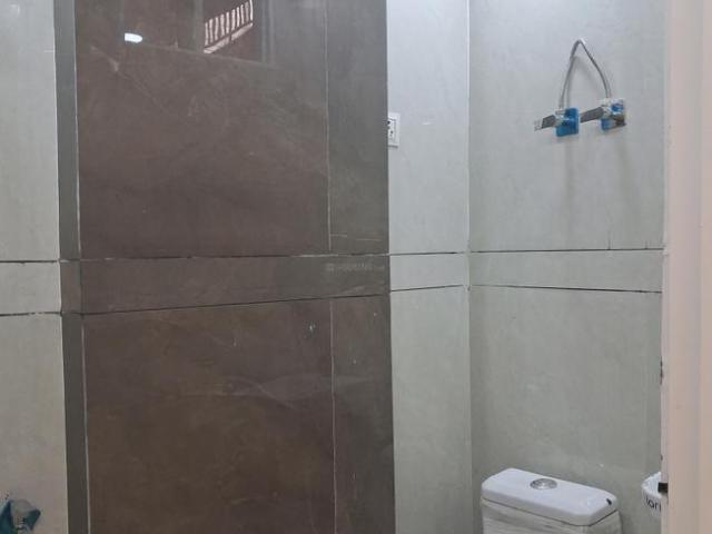 2 BHK Independent Builder Floor in Nawada for resale New Delhi. The reference number is 21208901