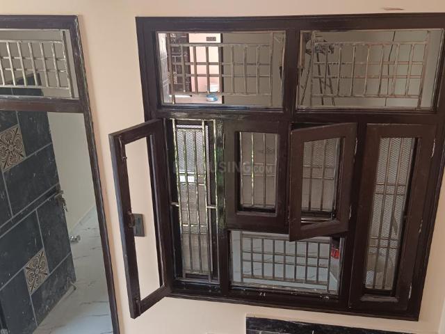 2 BHK Independent Builder Floor in Naubasta for rent Kanpur. The reference number is 18514165