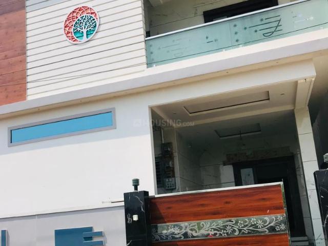 2 BHK Independent Builder Floor in Navalak Gardens for rent Nellore. The reference number is 20381964