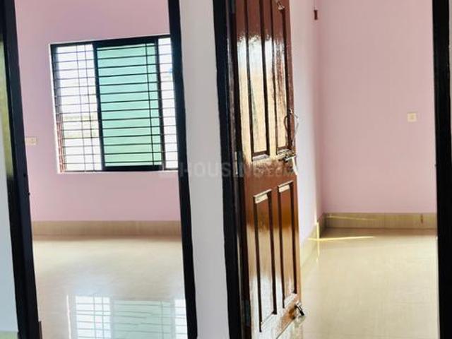 2 BHK Independent Builder Floor in Naya Bazaar for rent Cuttack. The reference number is 21156513