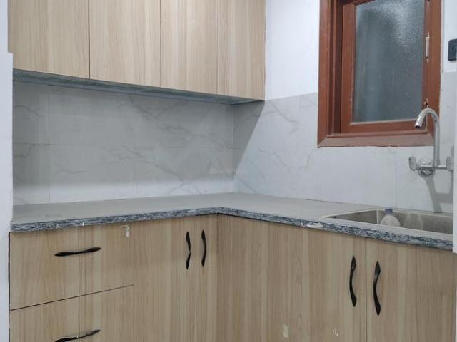 2 BHK Independent Builder Floor in Neb Sarai for rent New Delhi. The reference number is 14479643