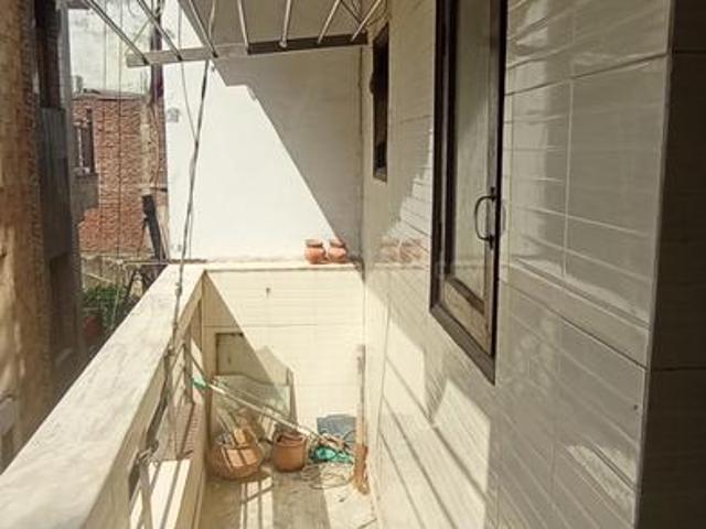 2 BHK Independent Builder Floor in New Ashok Nagar for rent New Delhi. The reference number is 20461311