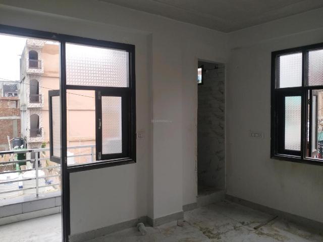 2 BHK Independent Builder Floor in New Ashok Nagar for rent New Delhi. The reference number is 20888930