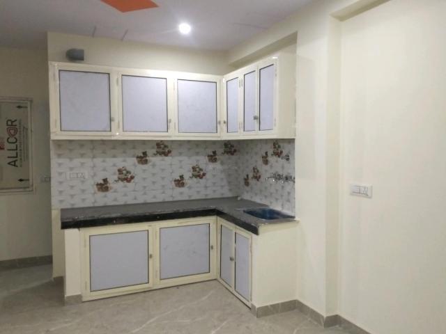 2 BHK Independent Builder Floor in New Ashok Nagar for rent New Delhi. The reference number is 20338156