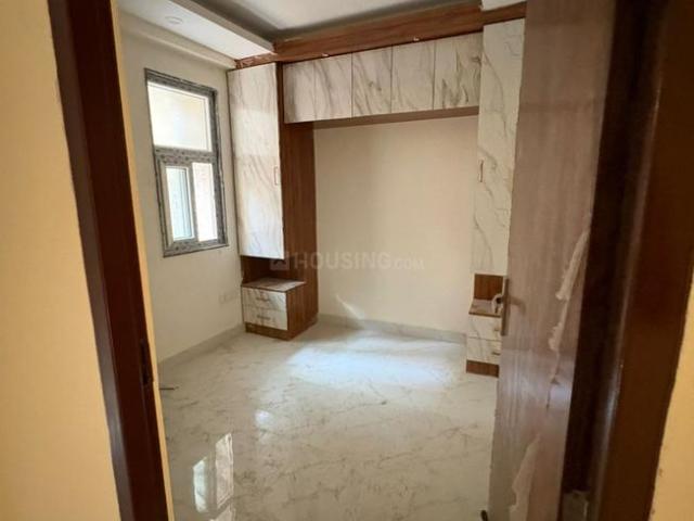 2 BHK Independent Builder Floor in New Ashok Nagar for rent New Delhi. The reference number is 21103434