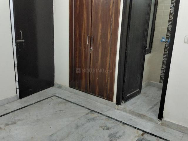 2 BHK Independent Builder Floor in New Ashok Nagar for resale New Delhi. The reference number is 19555526