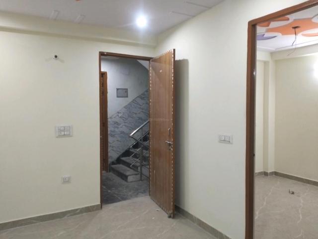 2 BHK Independent Builder Floor in New Ashok Nagar for resale New Delhi. The reference number is 19754984