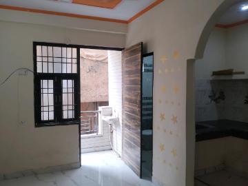Flat for sale in Mayur County - Security