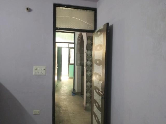 2 BHK Independent Builder Floor in New Ashok Nagar for resale New Delhi. The reference number is 20022560