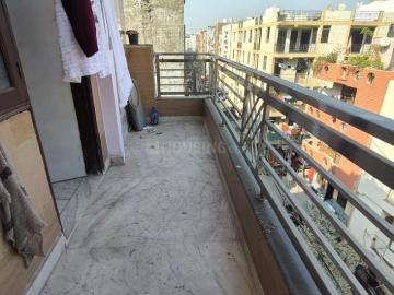 2 BHK Independent Builder Floor in New Ashok Nagar for resale New Delhi. The reference number is 20198806